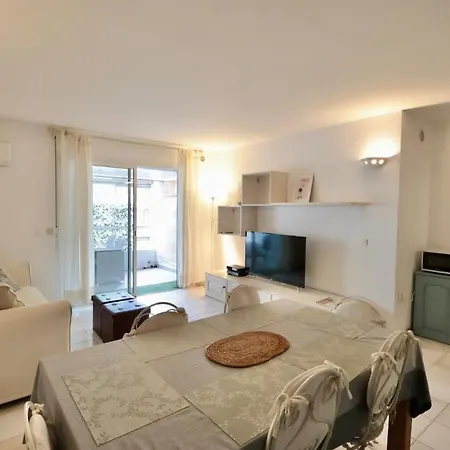 Family, 4 Pers, Parking, Piscine * Antibes